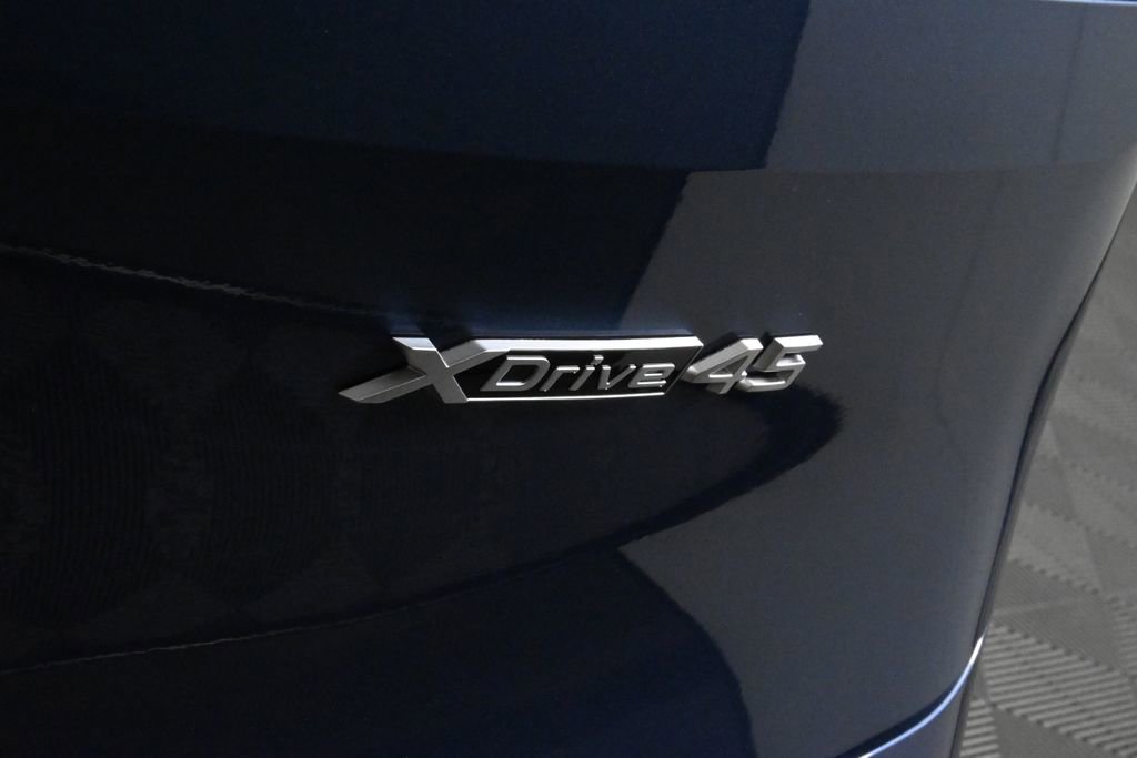 Used 2026 BMW iX xDrive45 image 39