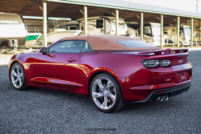 Used 2021 Chevrolet Camaro SS image 17