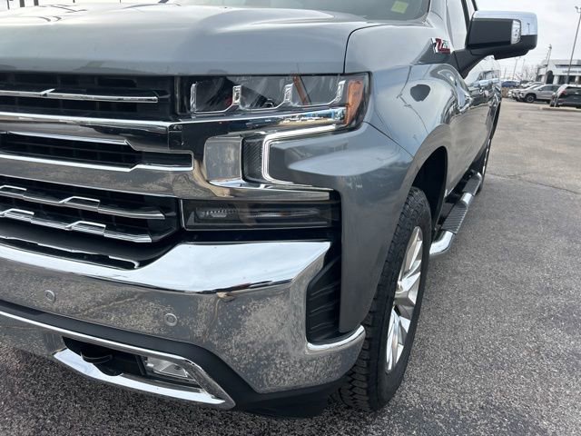 Used 2022 Chevrolet Silverado 1500 LTZ image 9