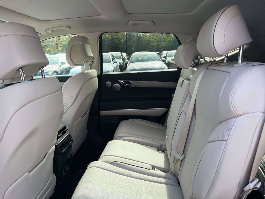 New 2027 Genesis GV80 2.5T Prestige AWD/4WD image 12