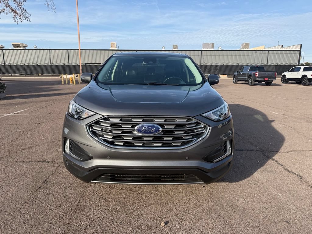 Used 2024 Ford Edge Titanium AWD/4WD image 3