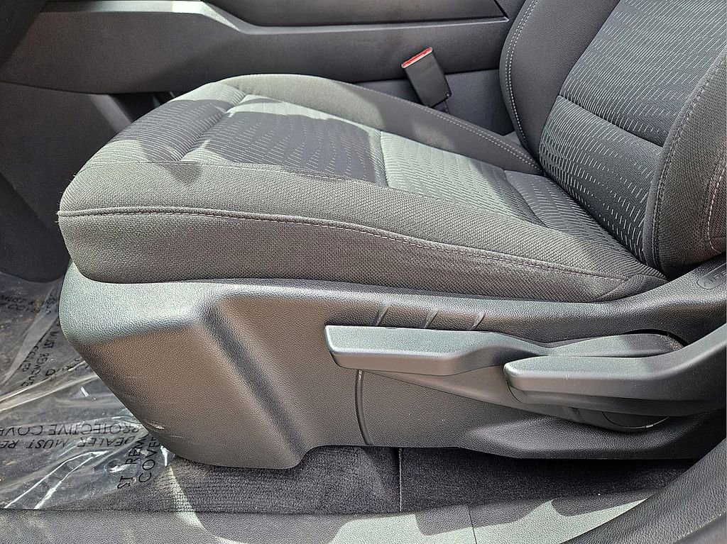 Used 2025 Chevrolet Equinox LT AWD/4WD image 23