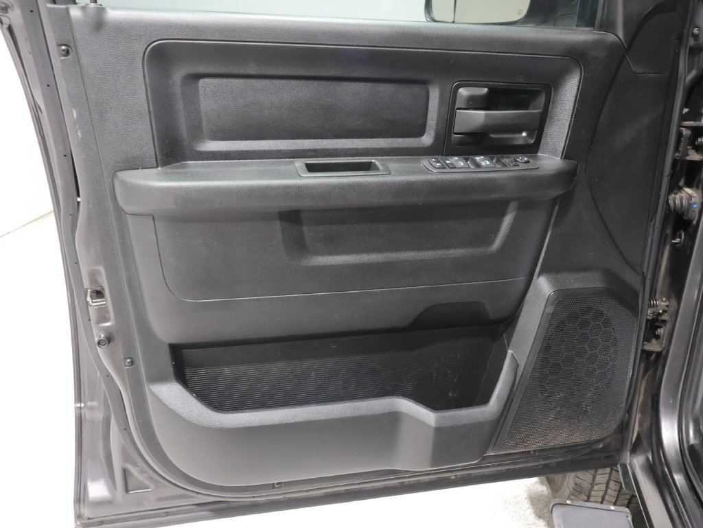 Certified 2022 RAM 3500 Tradesman AWD/4WD image 13