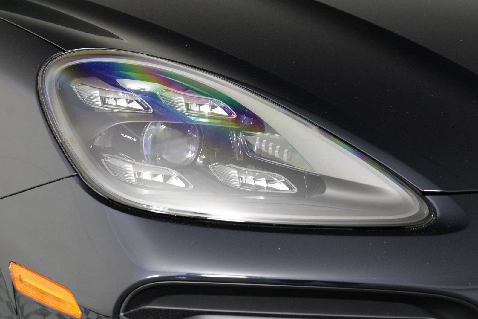 Certified 2023 Porsche Cayenne S AWD/4WD image 28