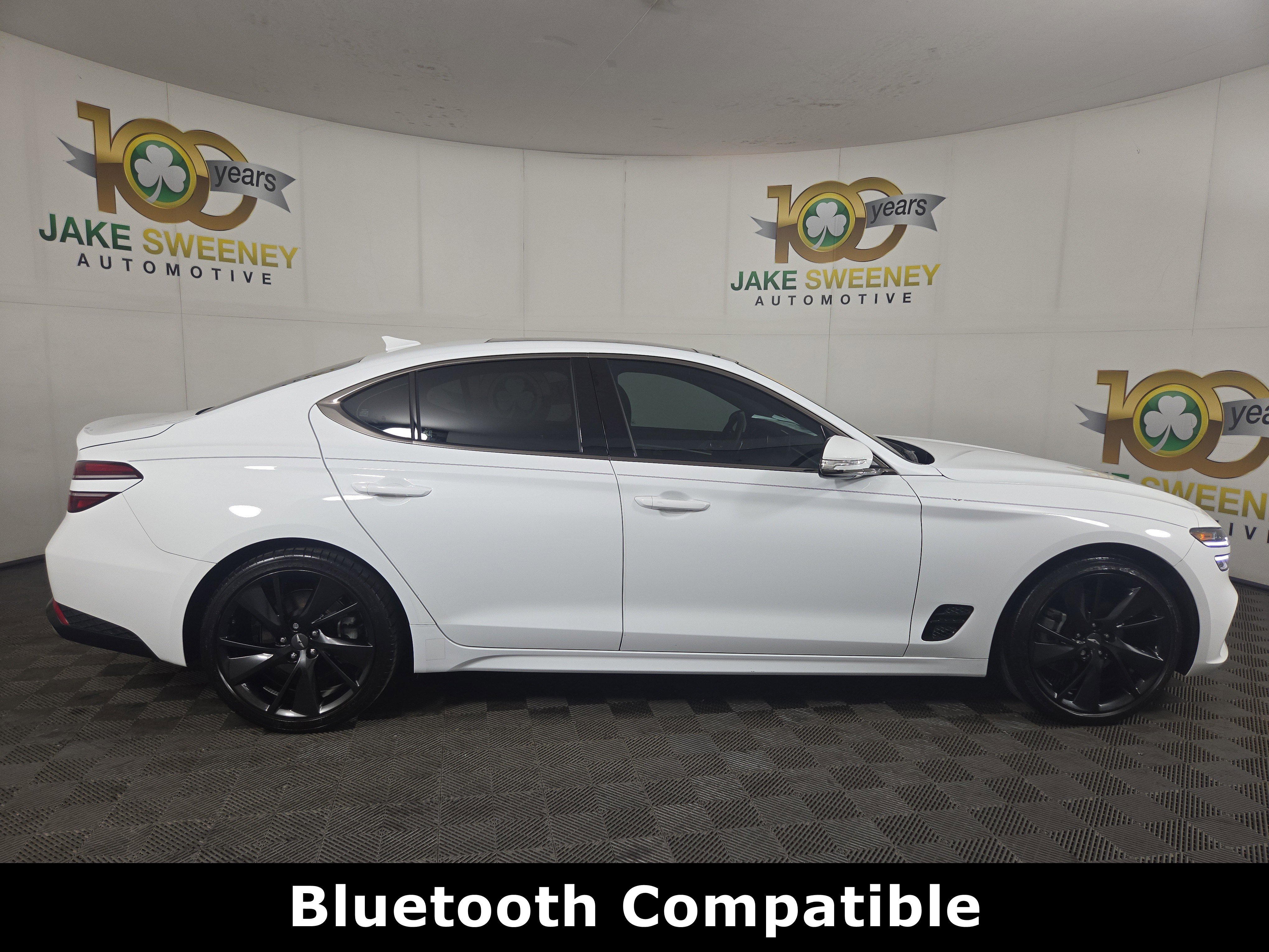 Used 2023 Genesis G70 2.0T w/ Sport Prestige Package RWD image 11