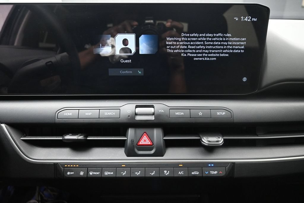 Used 2025 Kia K4 FWD image 11