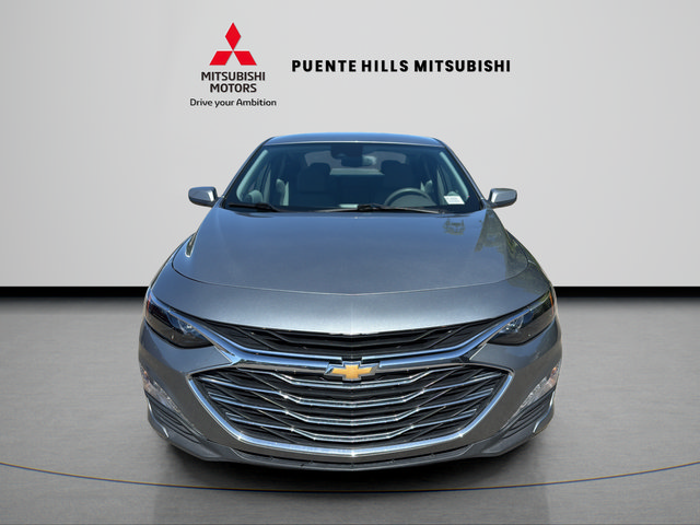 Used 2024 Chevrolet Malibu LT FWD image 2