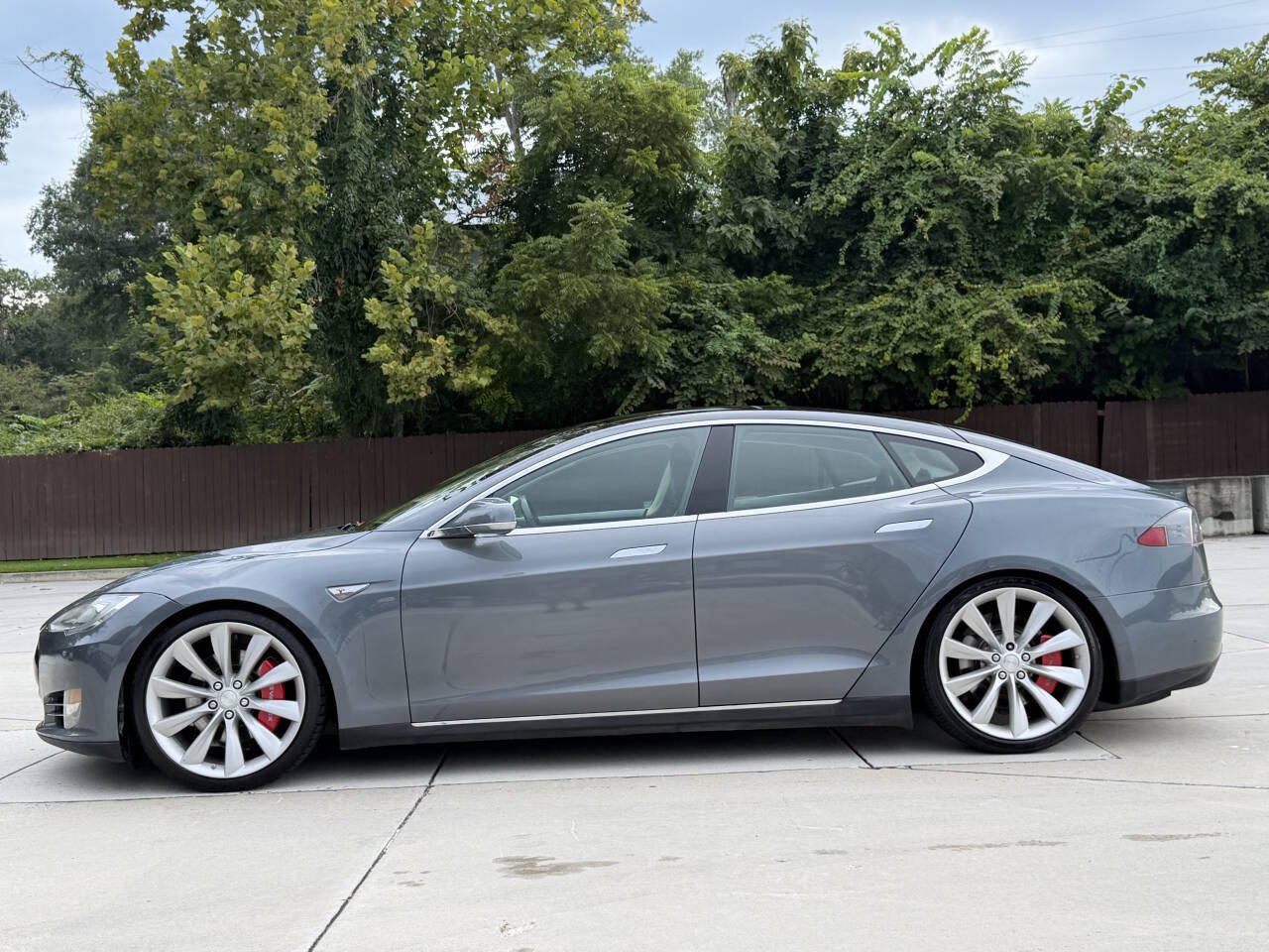 Used 2012 Tesla Model S RWD image 24