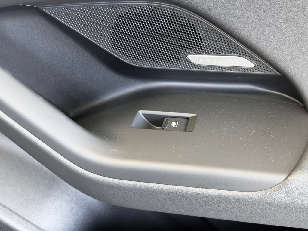 New 2027 Audi A6 e-tron Premium Plus AWD/4WD image 28