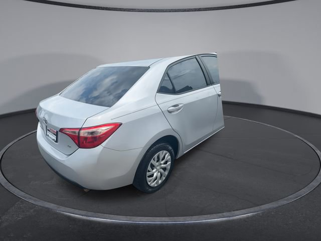 Used 2019 Toyota Corolla LE FWD image 14