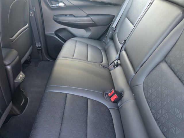 Certified 2023 Chevrolet Bolt LT w/ Infotainment Package FWD image 12
