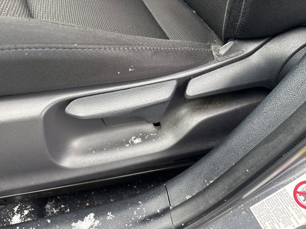 Used 2021 Toyota Prius LE image 16