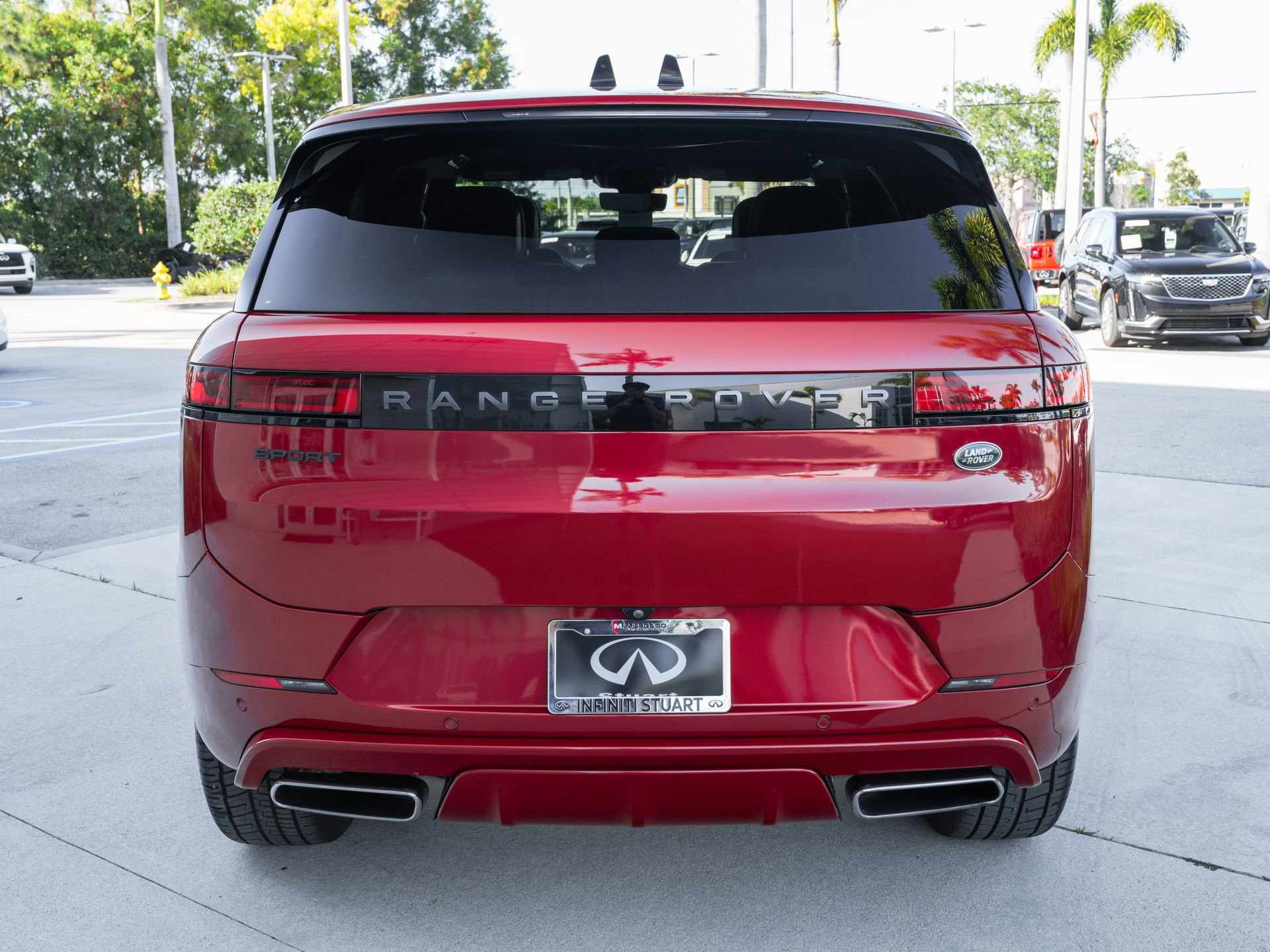Used 2023 Land Rover Range Rover Sport SE Dynamic AWD/4WD image 9