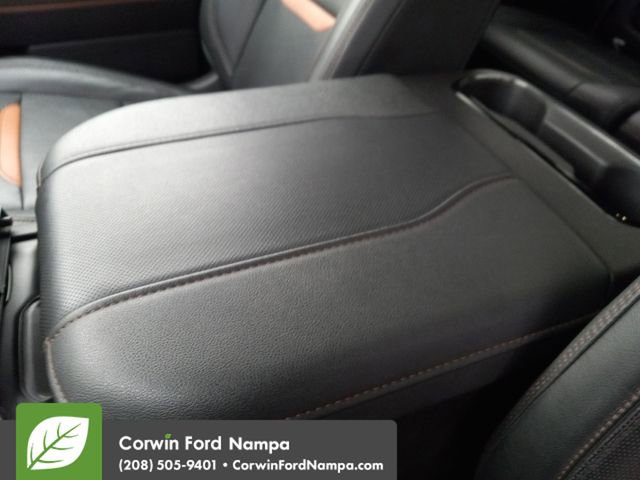 Used 2024 GMC Sierra 1500 AT4 w/ Technology Package image 19