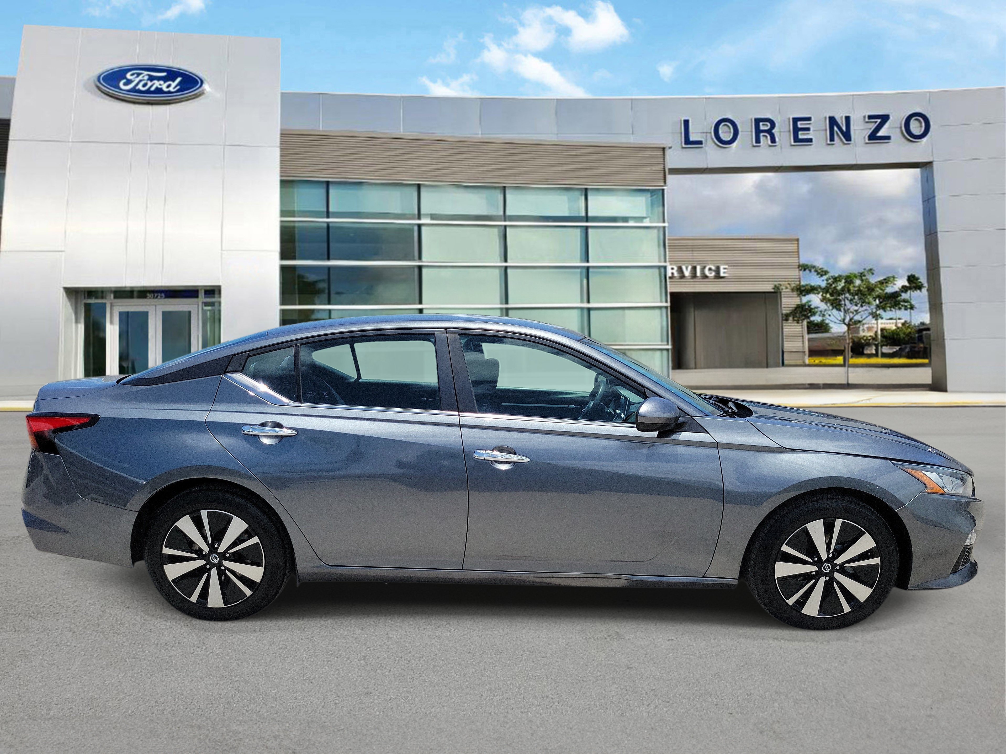 Used 2022 Nissan Altima 2.5 SV FWD image 4