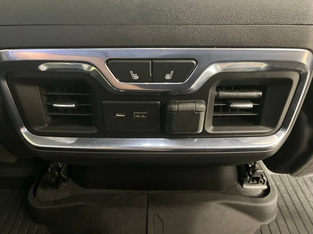Used 2020 GMC Sierra 1500 AT4 w/ AT4 Premium Package AWD/4WD image 10