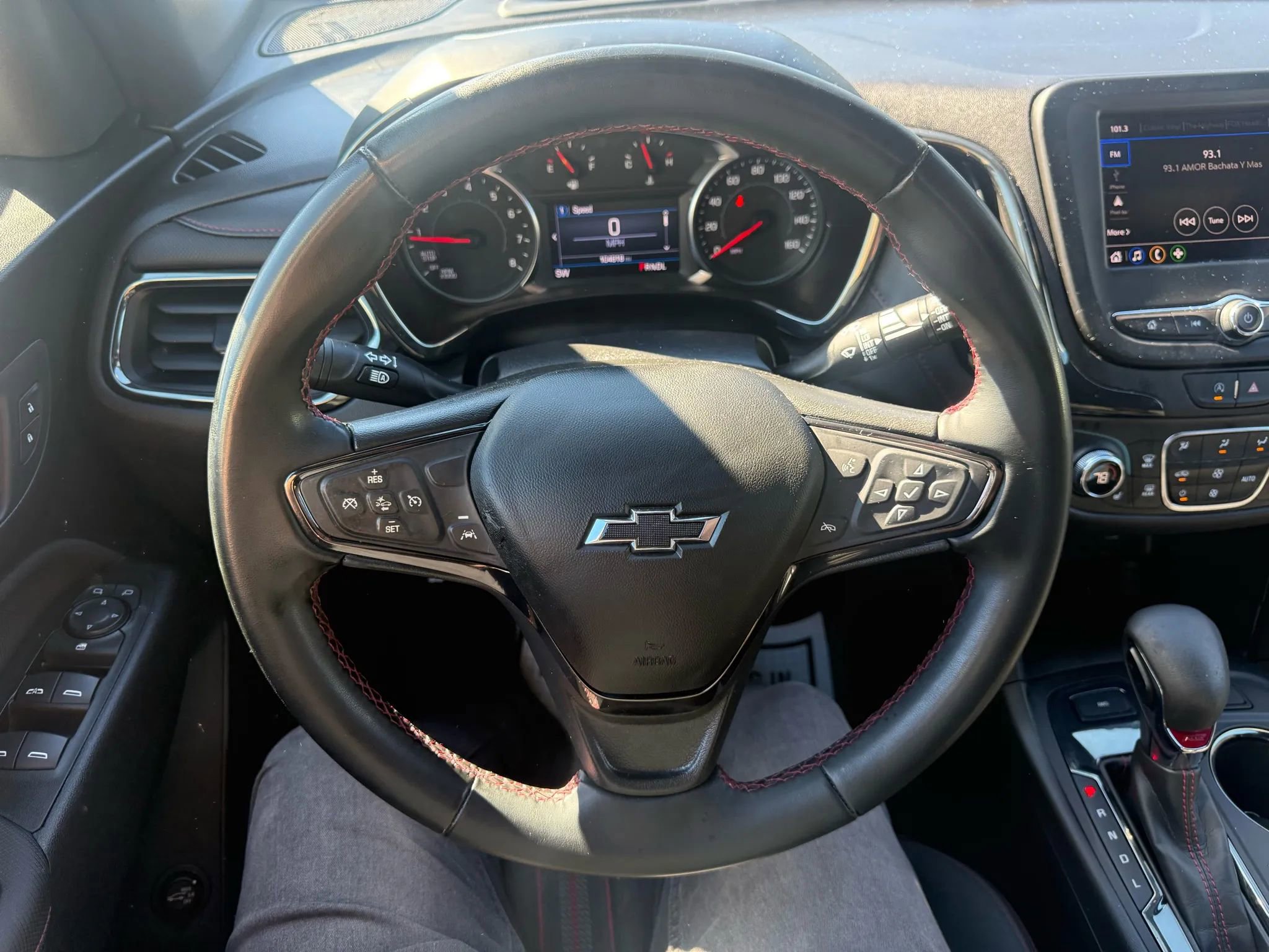 Used 2023 Chevrolet Equinox RS image 19