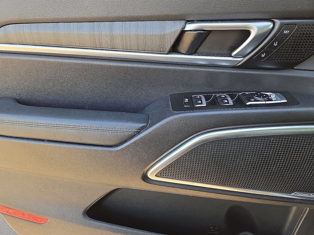 Used 2023 Kia Telluride SX FWD image 20