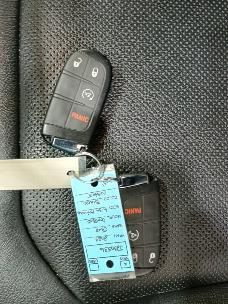 Used 2023 Jeep Compass High Altitude image 27