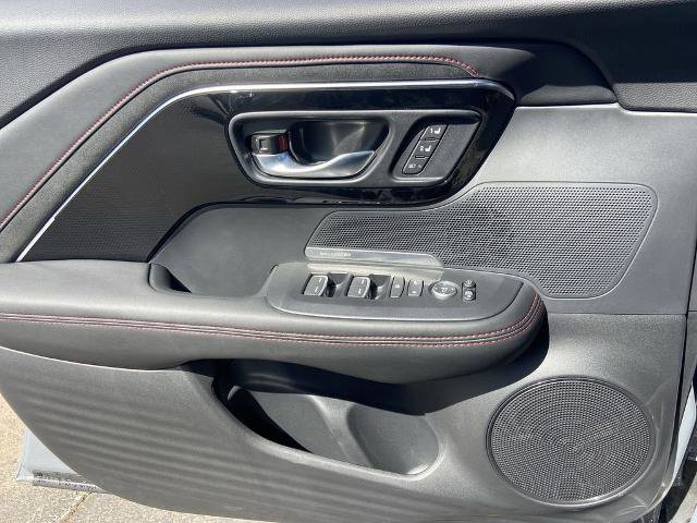 Used 2025 Acura ADX A-Spec image 19