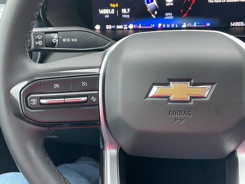 Used 2024 Chevrolet Colorado LT w/ LT Convenience Package image 26