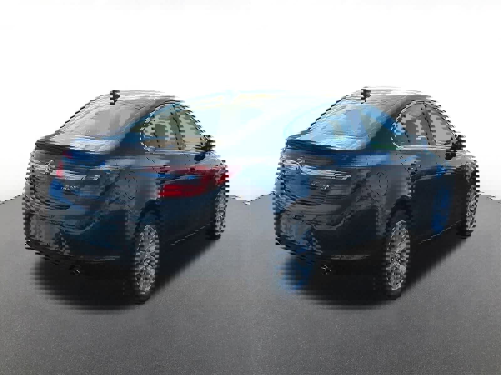 Used 2016 Buick Regal Premium image 6