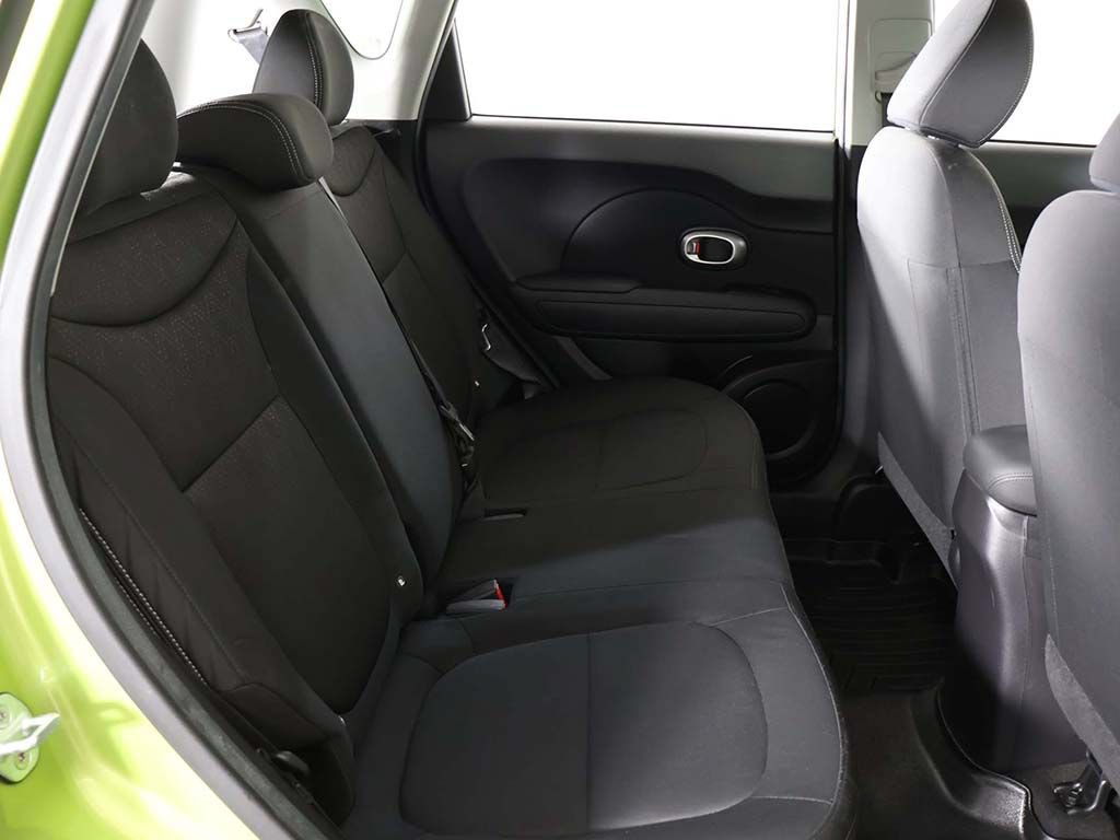 Used 2015 Kia Soul FWD image 30