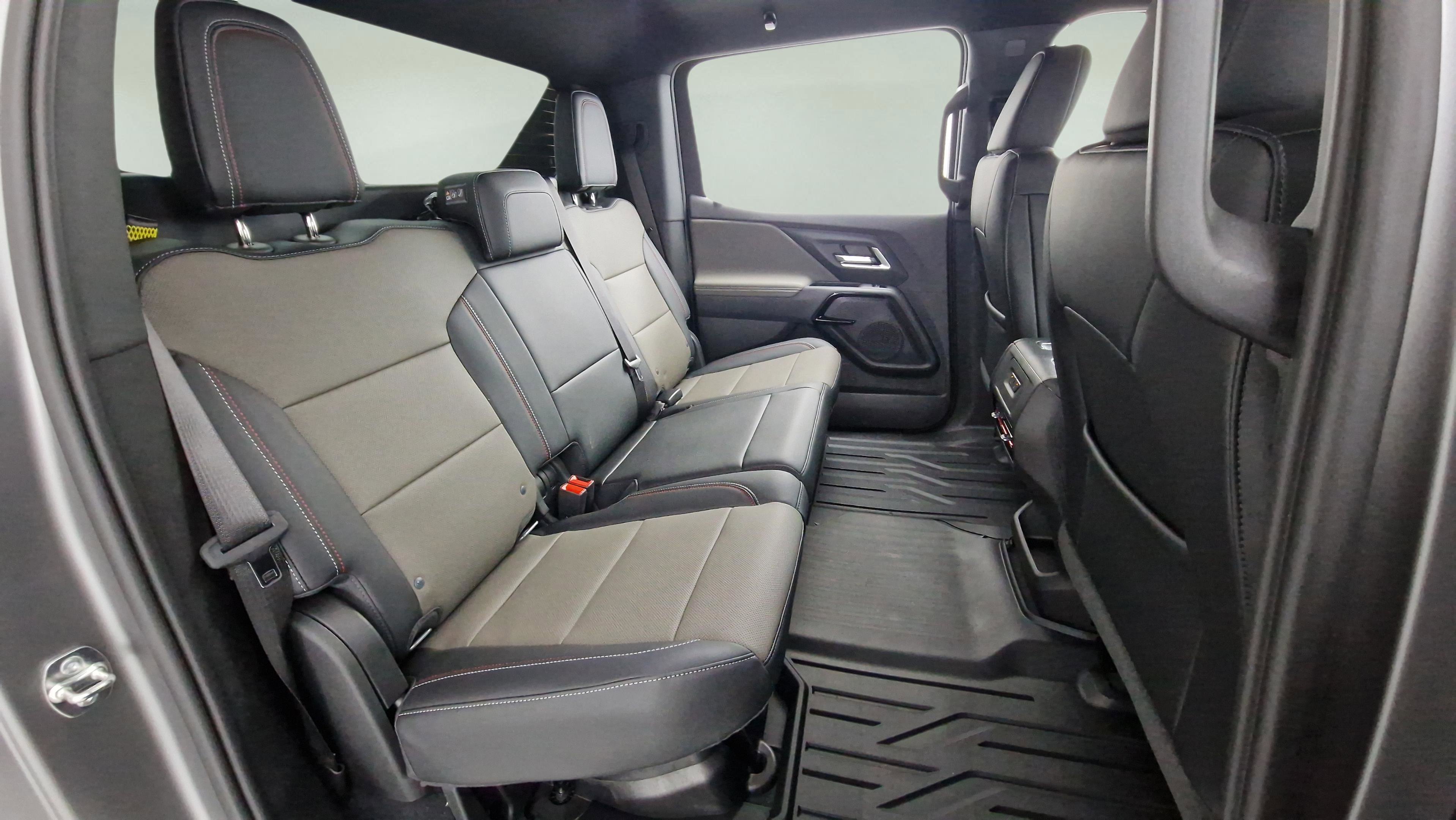 New 2026 Chevrolet Silverado EV Trail Boss w/ Plus Package image 27