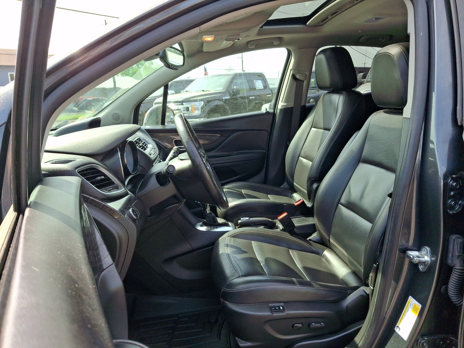 Used 2016 Buick Encore Premium w/ Experience Buick Package FWD image 13