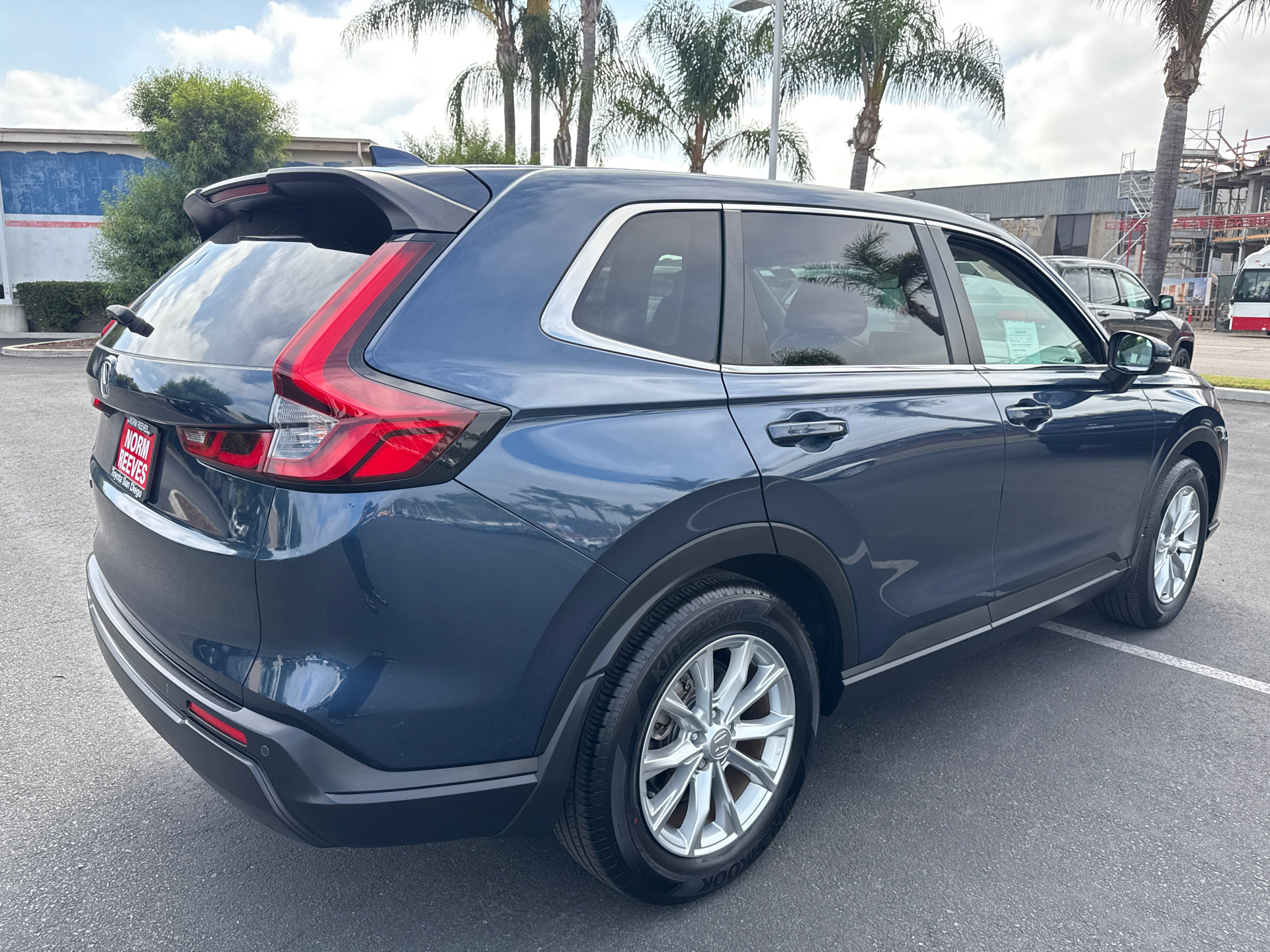 Used 2024 Honda CR-V EX-L image 12