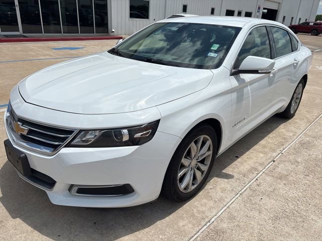 Used 2017 Chevrolet Impala LT FWD image 17