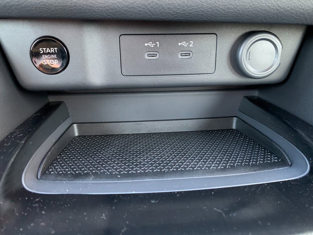 New 2026 Nissan Rogue S image 15