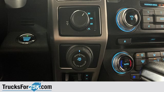 Used 2016 Ford F150 Platinum w/ Equipment Group 701A Luxury AWD/4WD image 32
