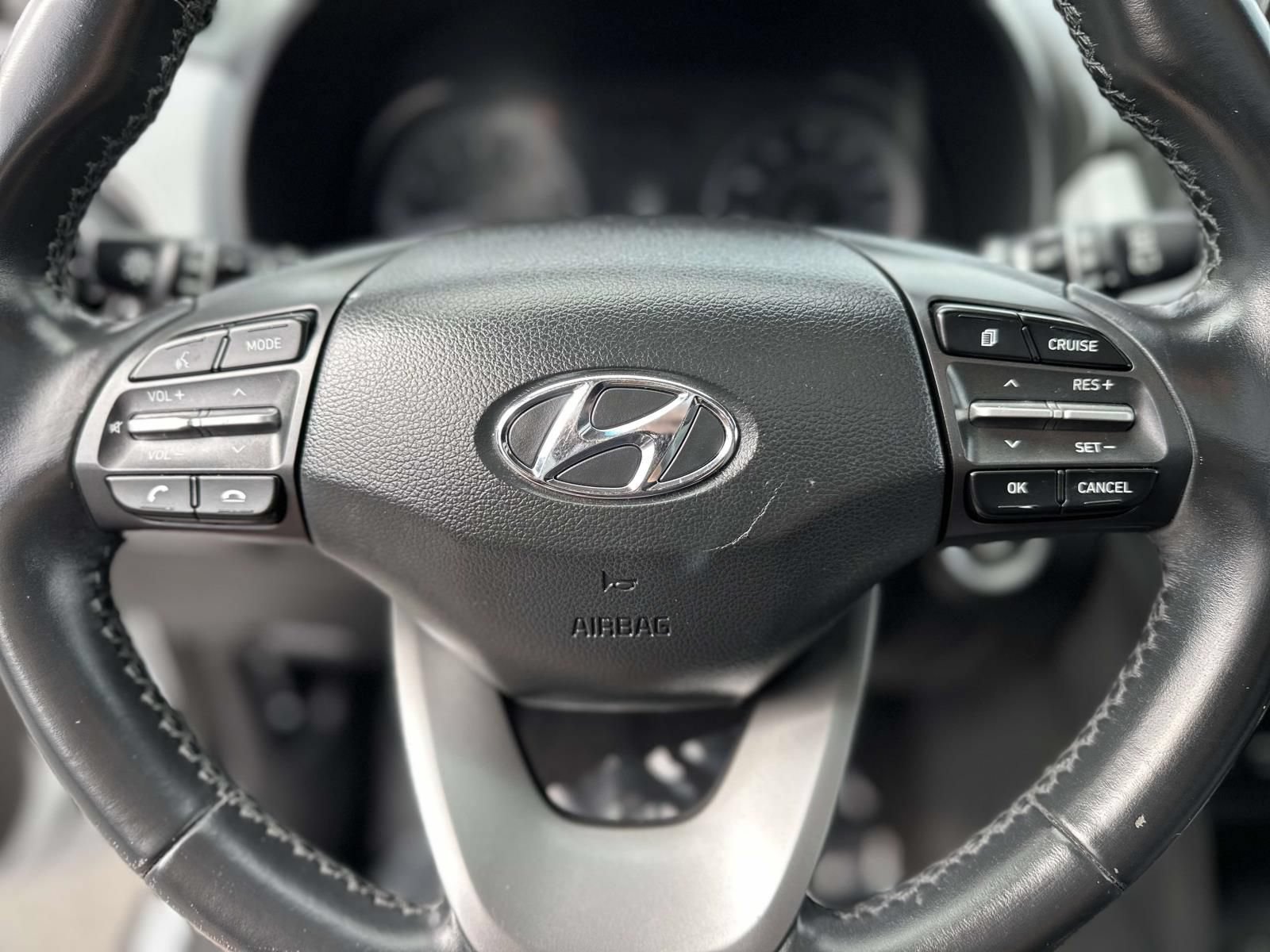 Used 2020 Hyundai Kona Limited AWD/4WD image 14