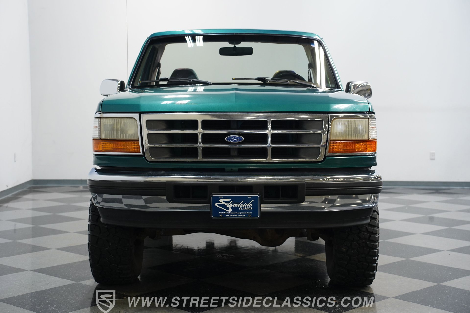 Used 1996 Ford Bronco Eddie Bauer image 17