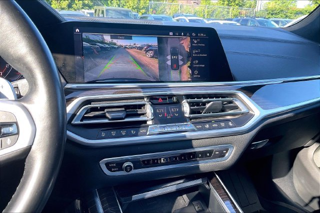 Used 2021 BMW X7 M50i w/ Executive Package AWD/4WD image 33