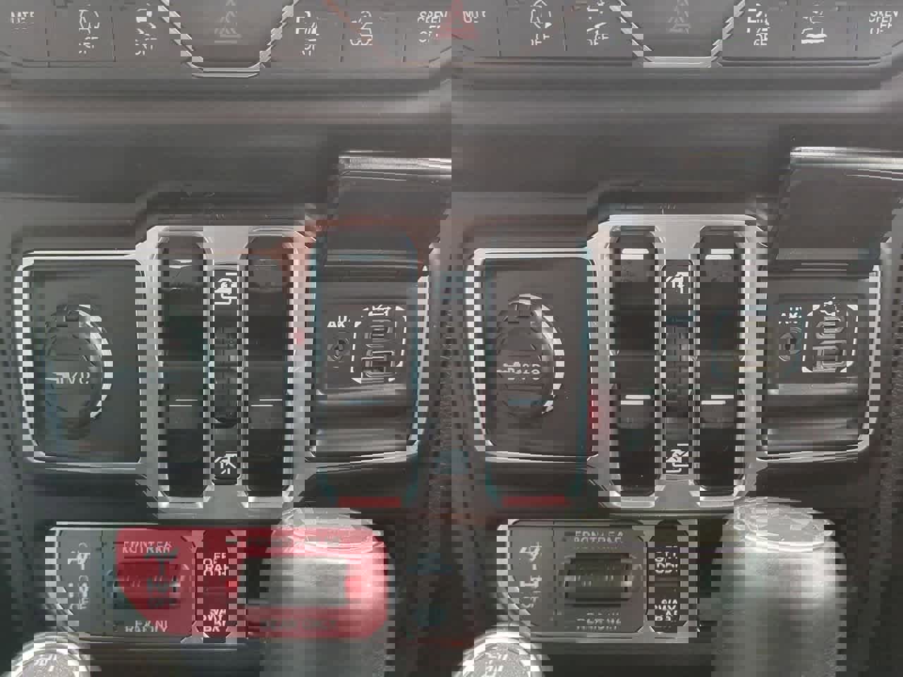 Used 2021 Jeep Wrangler Unlimited Rubicon image 32