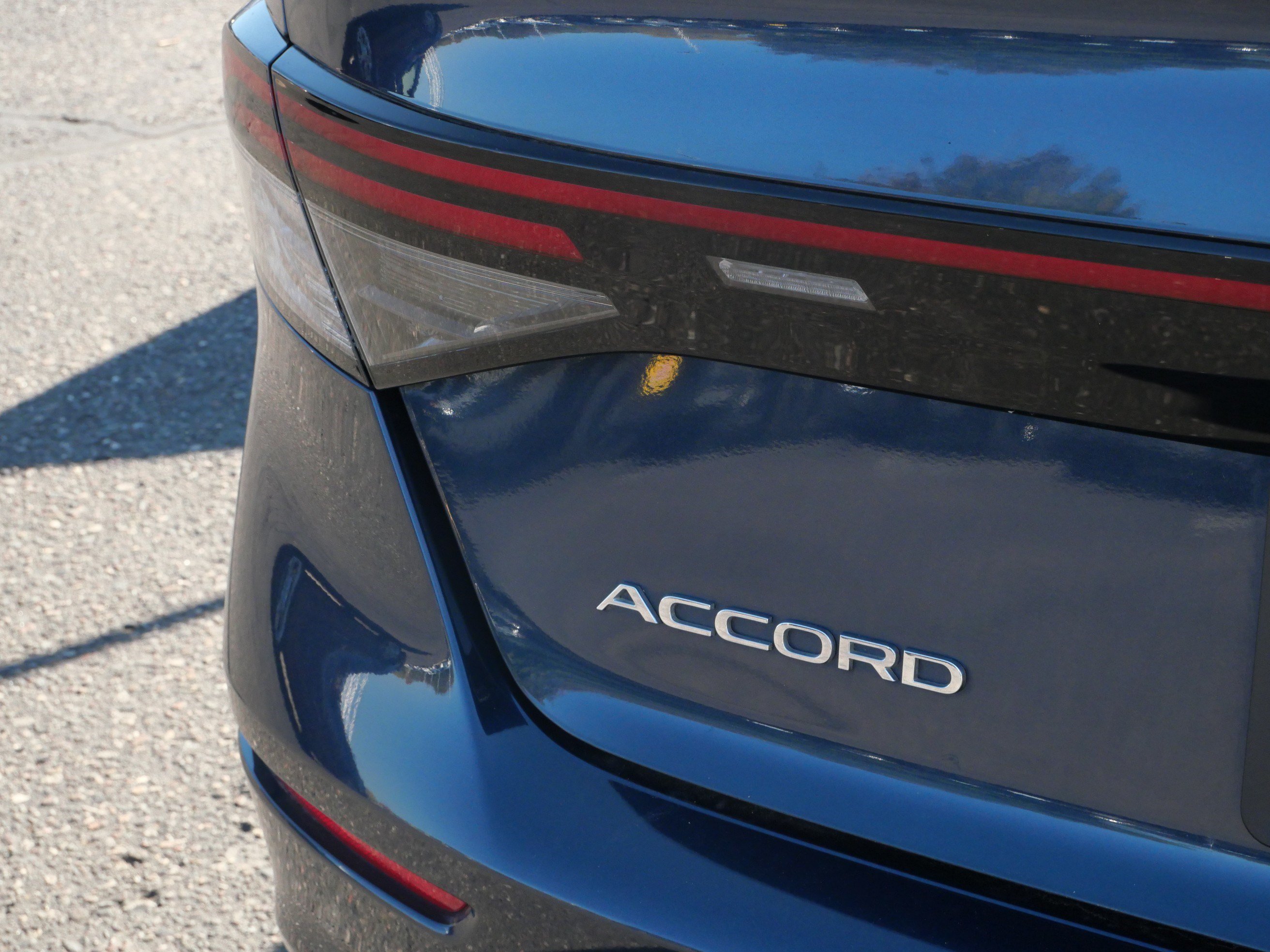 Used 2024 Honda Accord EX image 17
