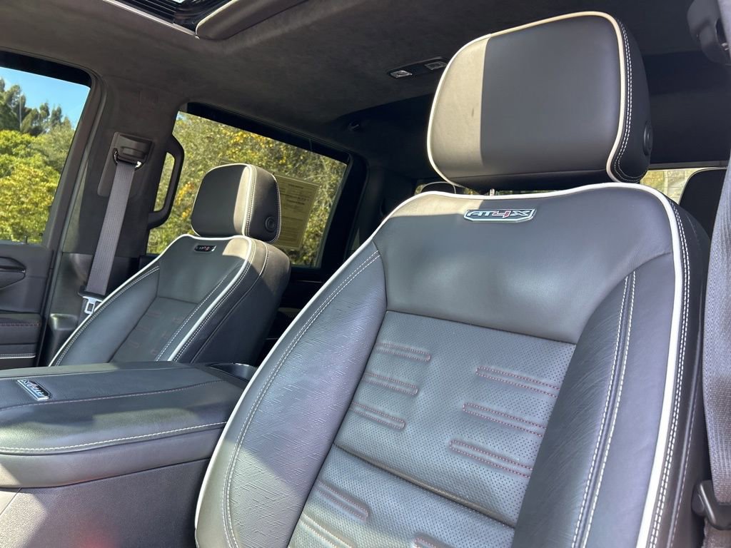 Used 2024 GMC Sierra 2500 AT4X image 21