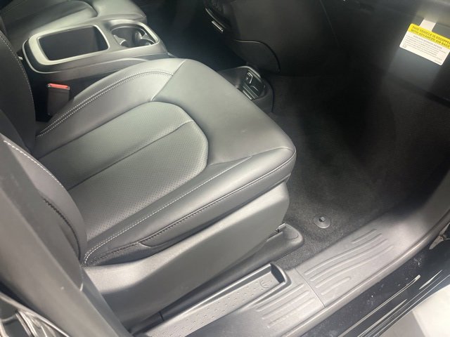 New 2025 Chrysler Voyager LX image 19