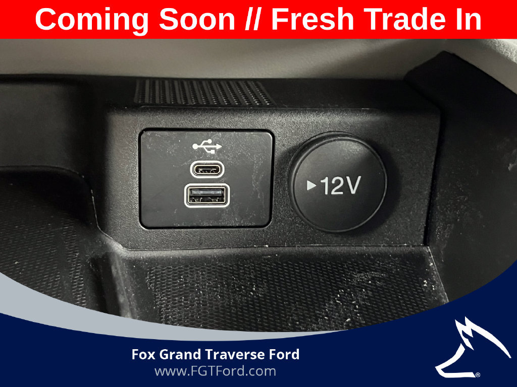 Certified 2024 Ford Escape Platinum AWD/4WD image 29
