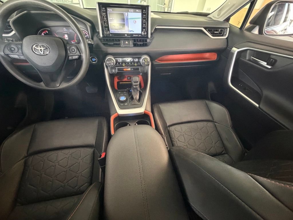 Used 2019 Toyota RAV4 Adventure AWD/4WD image 11