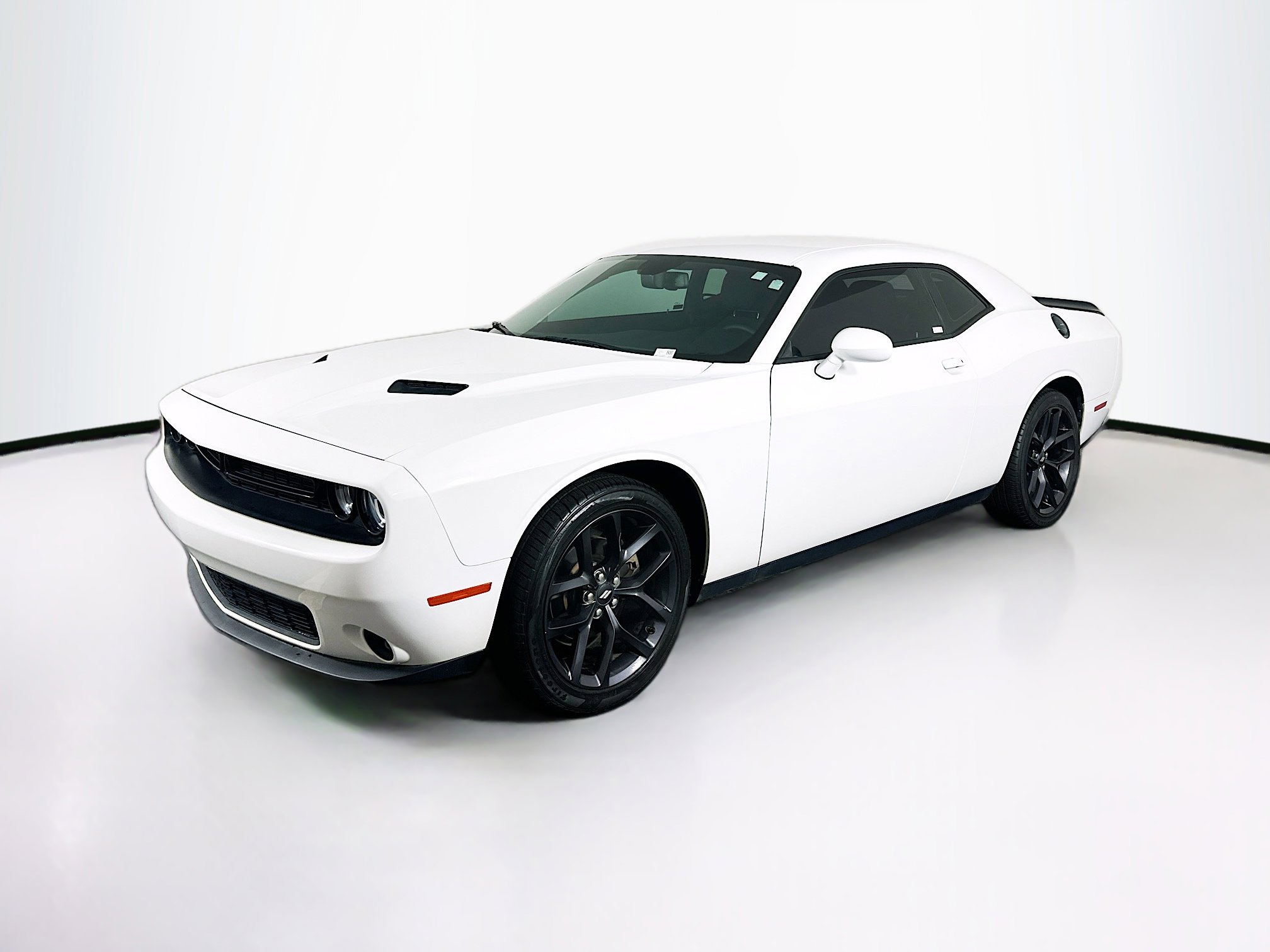 Used 2021 Dodge Challenger SXT w/ Blacktop Package image 3