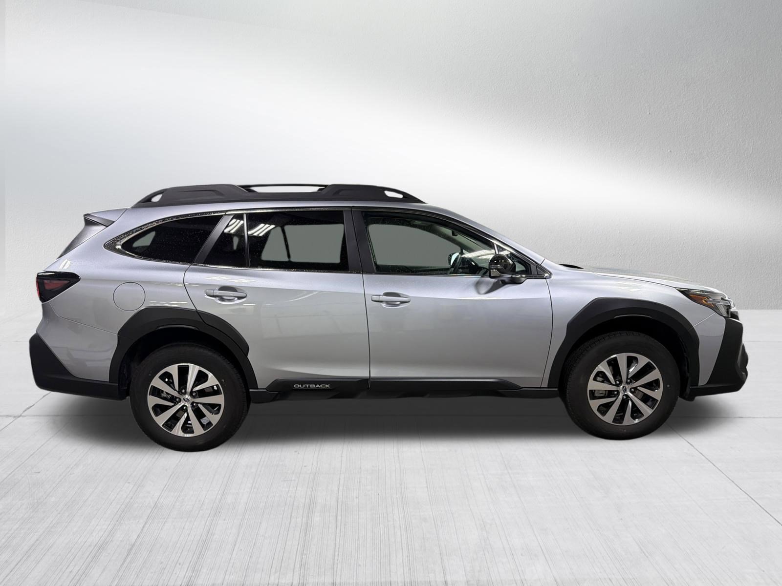 Certified 2025 Subaru Outback Premium w/ Popular Package #1A AWD/4WD image 8