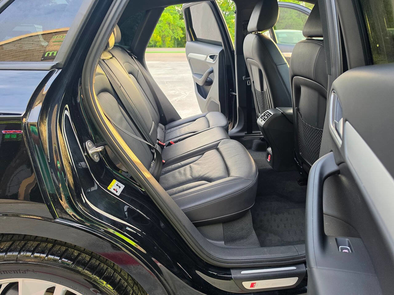 Used 2018 Audi Q3 2.0T Premium image 24