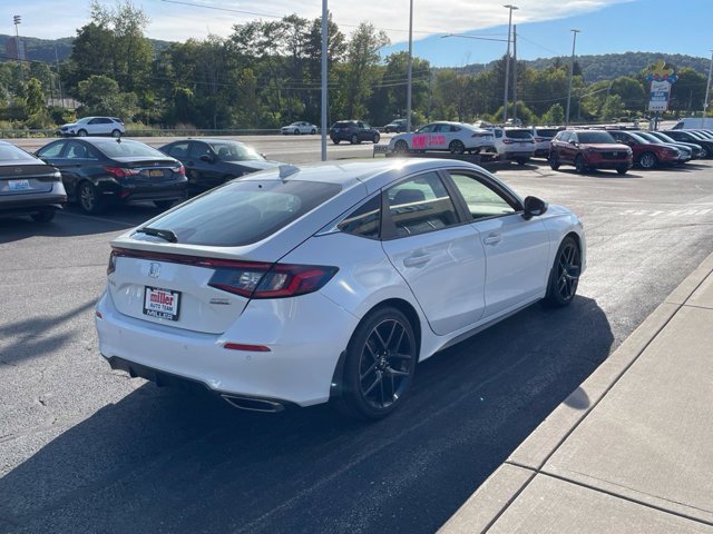 Used 2023 Honda Civic Sport Touring image 3