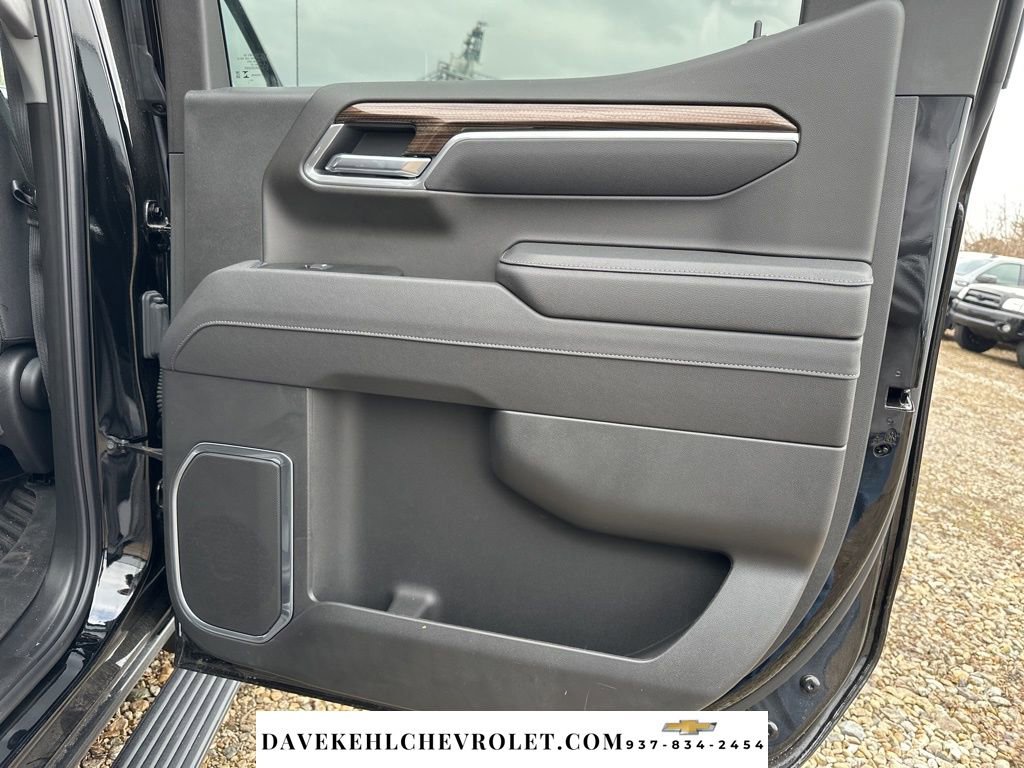 Used 2025 Chevrolet Silverado 1500 LT image 19