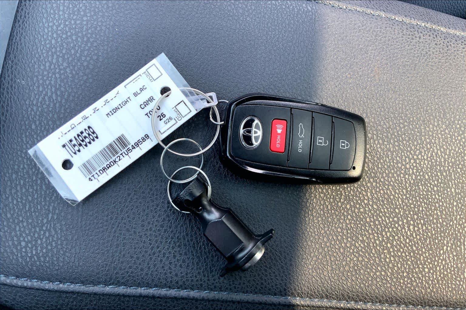 Used 2026 Toyota Camry XSE AWD/4WD image 15