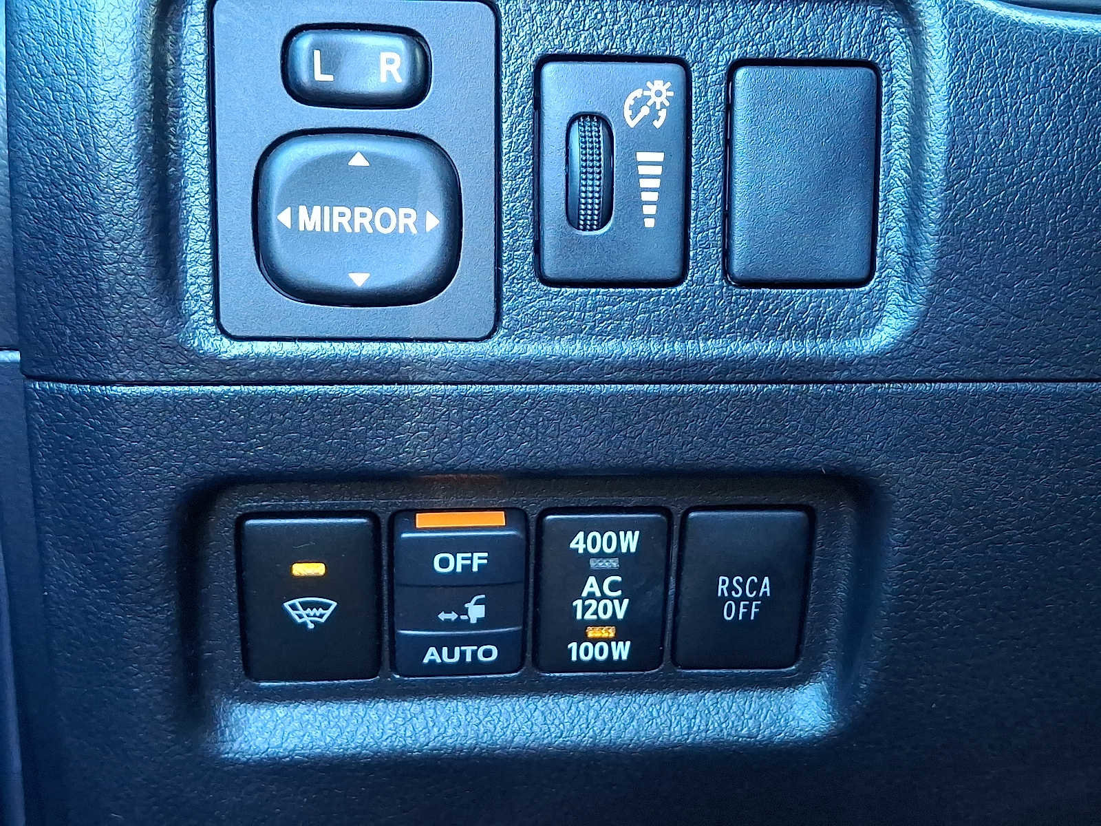 Used 2012 Toyota 4Runner Limited image 25