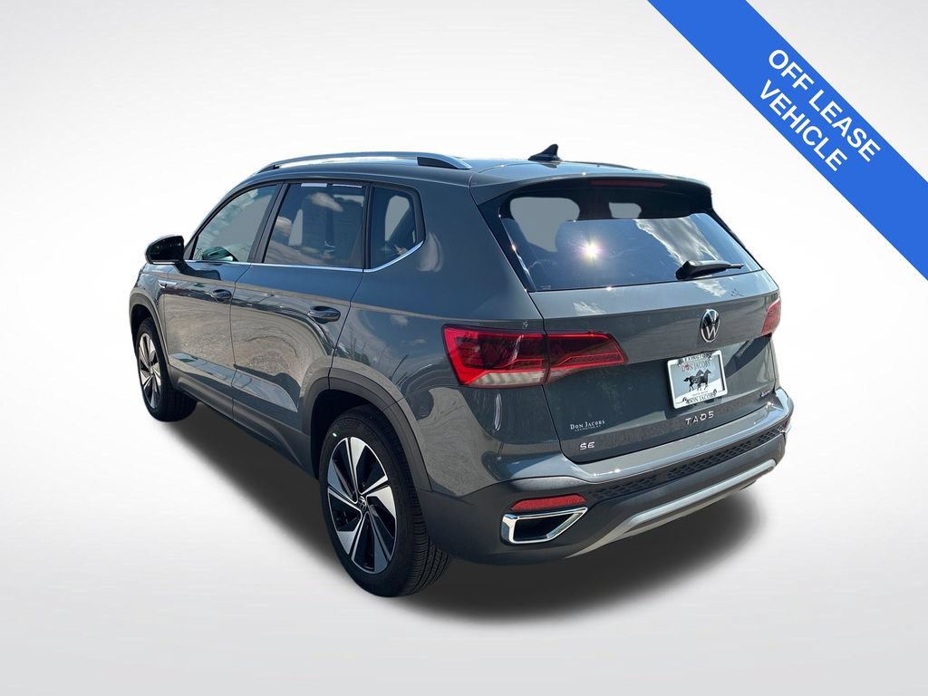 Used 2024 Volkswagen Taos SE AWD/4WD image 5